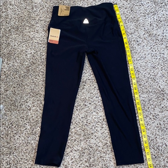 Reebok High Rise Capri - Picture 8 of 8